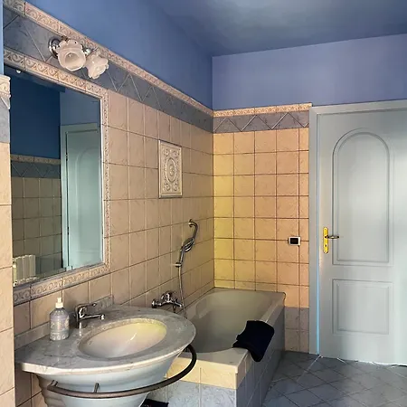 아파트 La Dimora Degli Dei *